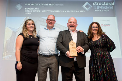 STA Award Winning SIPs project team with presenter
